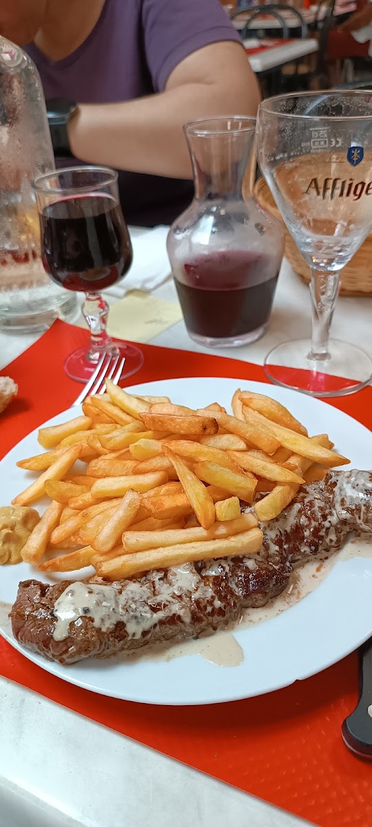 Café Francais Photos 2